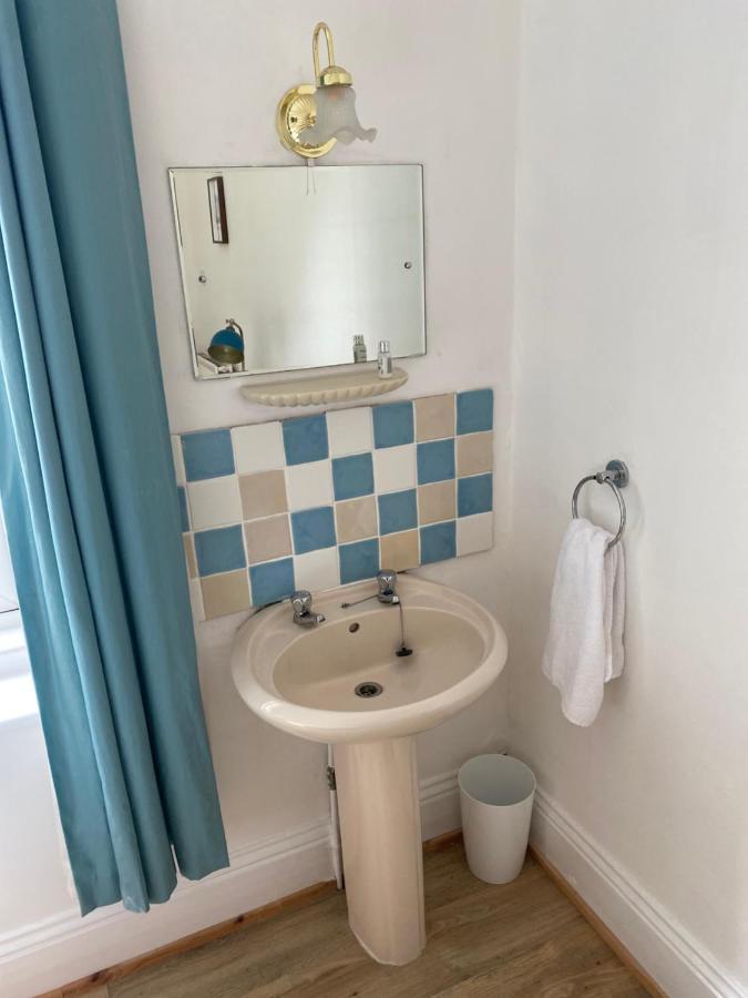 Peaceful Coastal Apartment Ventnor Extérieur photo
